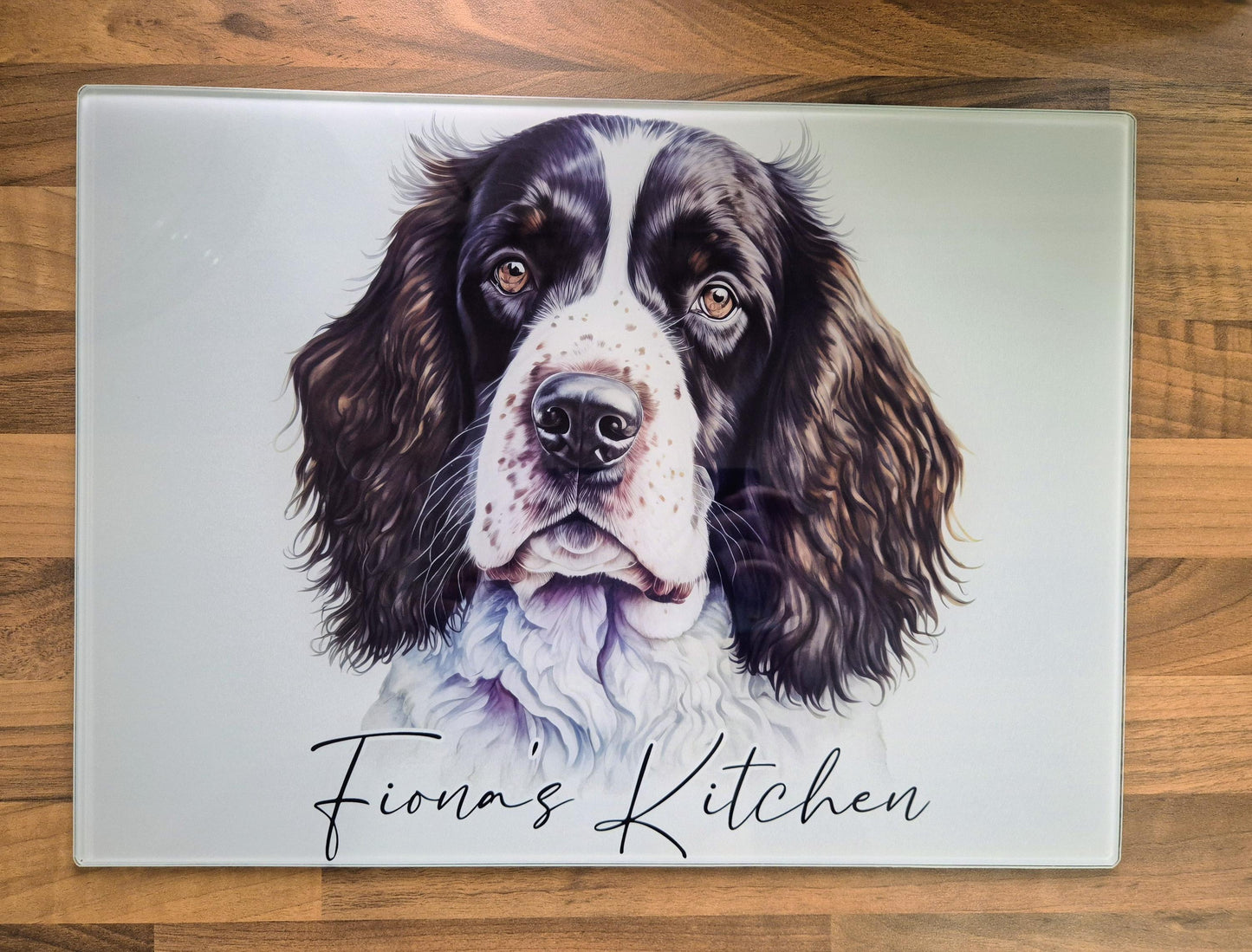 Personalised Springer Spaniel Glass Chopping Board – Dog Lover Kitchen Gift | Cheese Board & Worktop Saver